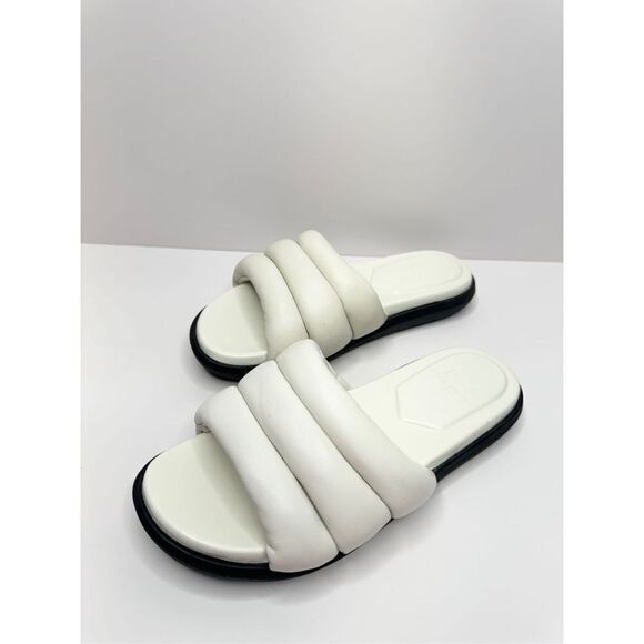 Marc Fisher Slides Womens‎ Size 5 White Leather Open Toe Slip On Shoes - Picture 2 of 8
